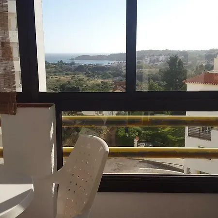 Edificio Arcolis Портіман